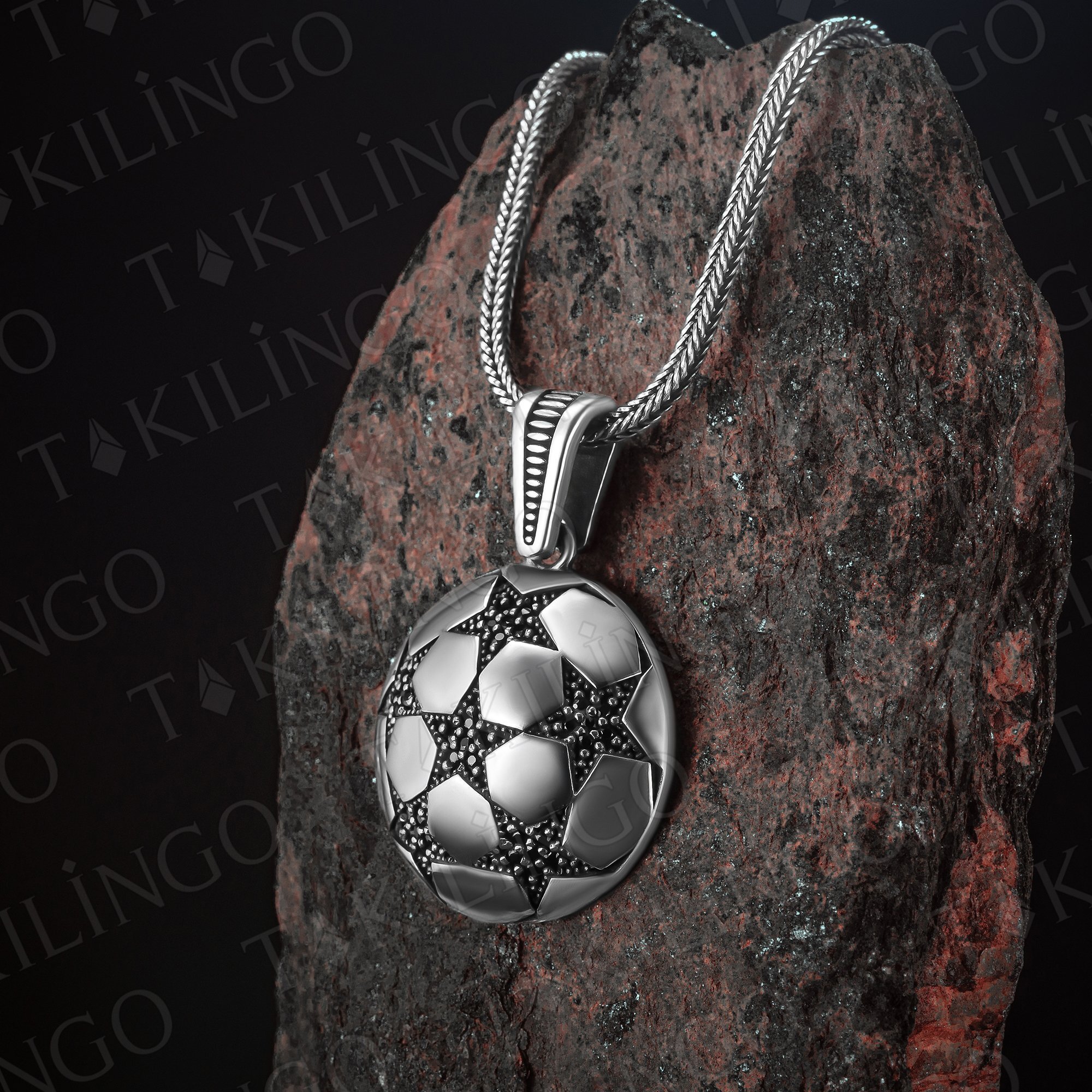 925 Ayar Gümüş Futbol Topu Motifli Zirkon Taşlı Erkek Kolye - 1