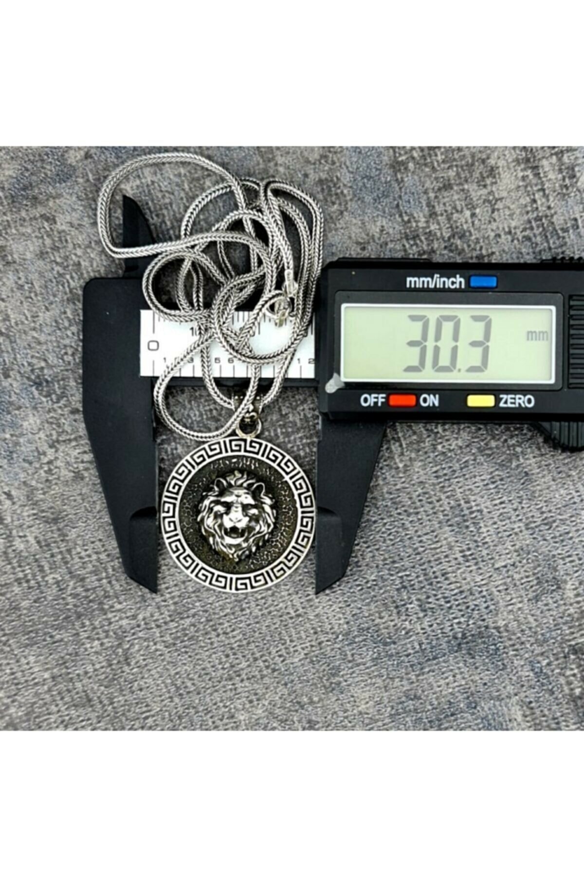 925 Ayar Gümüş Kükreyen Aslan Motifli Gümüş Erkek Kolye - 3