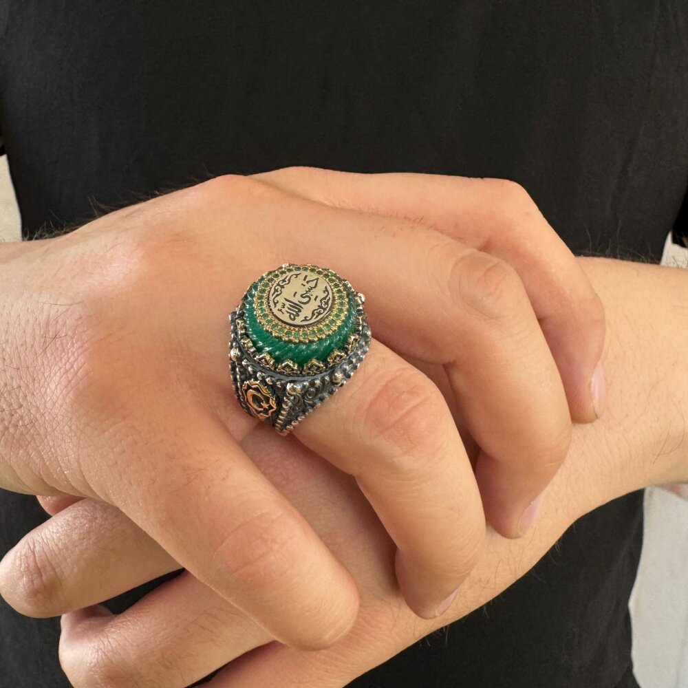 925 Ayar Gümüş Yeşil Kehribar Taşlı Hasbi Allah Yazılı İşi Erkek Yüzük - 3